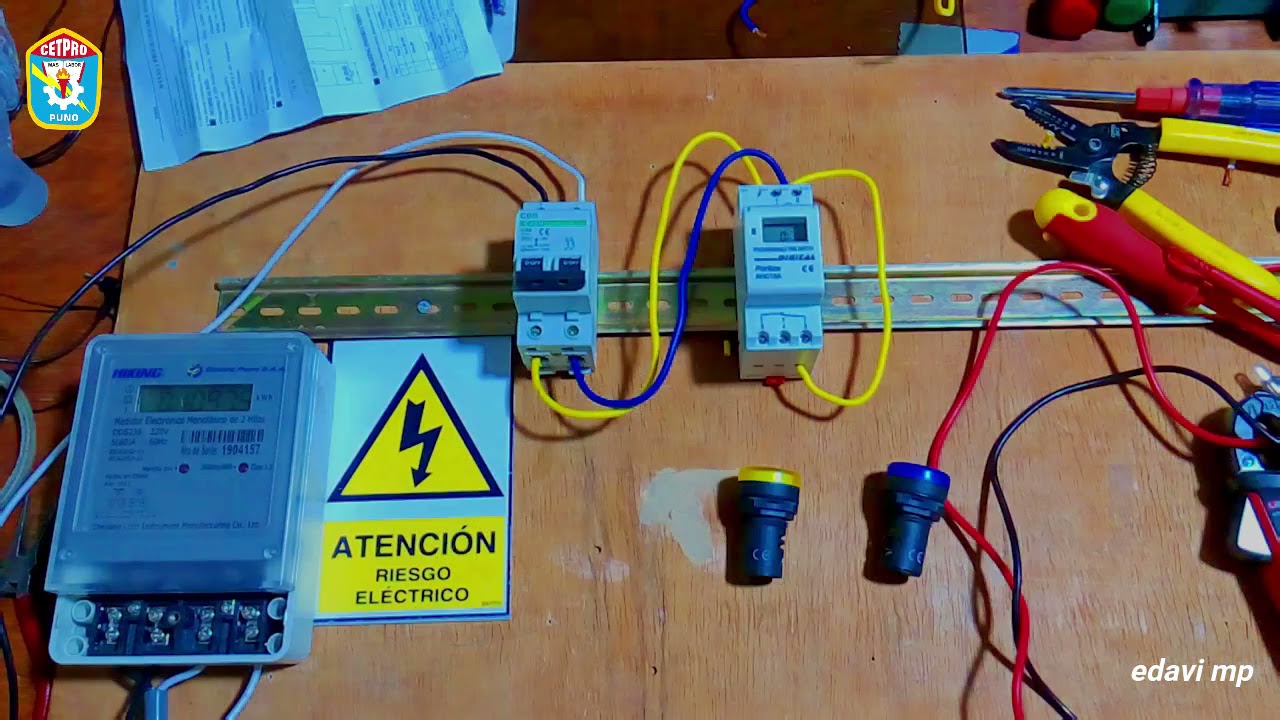 Conexión y programación de temporizador digital | CETPRO Puno