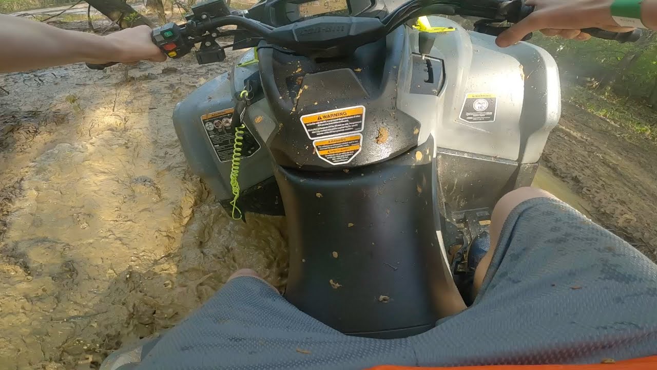 Mudding with new CAnam xmr  570 outlander, &ldquo; gator on off-road park