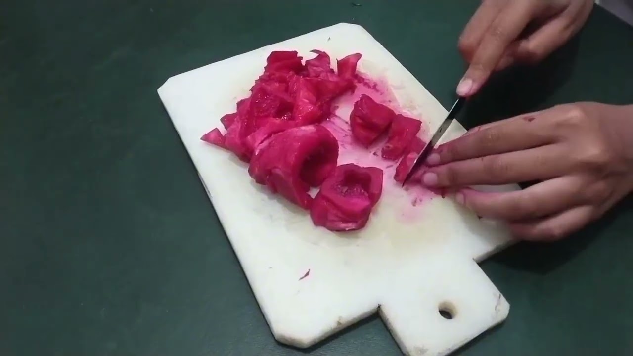 Inovasi Bioteknologi: Pengolahan Limbah Kulit Buah Naga menjadi Selai Bernilai Jual | kelompok 2 