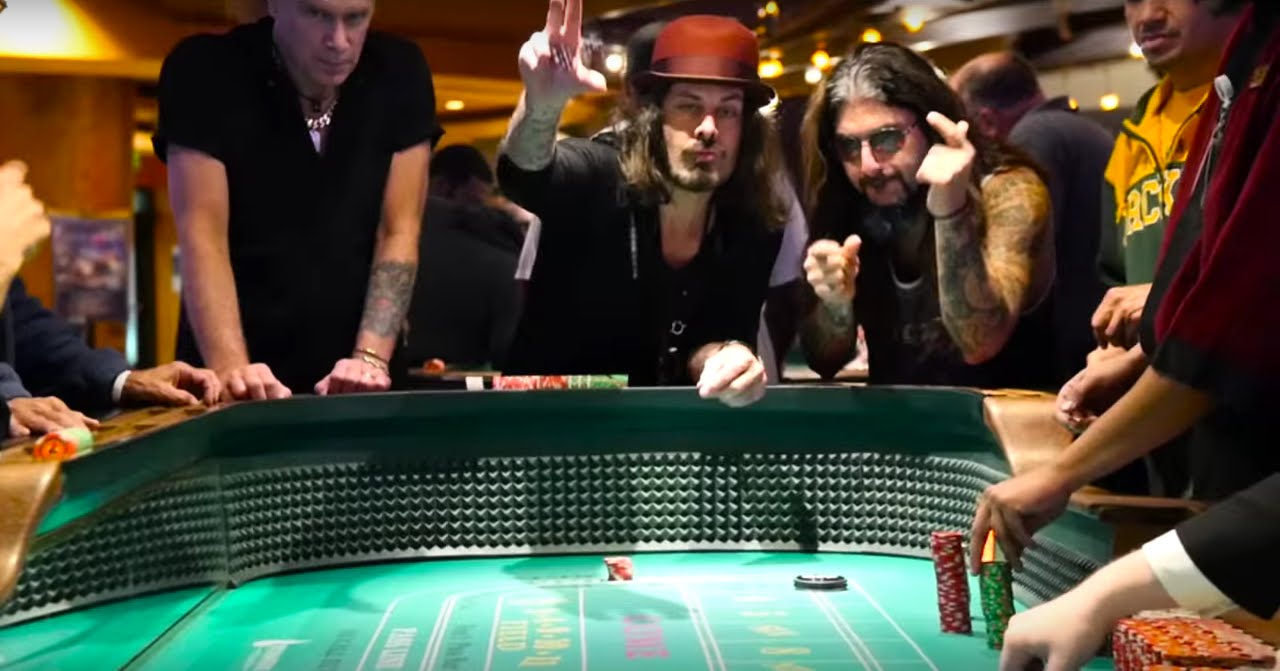 The Winery Dogs - Hot Streak (Official Video)