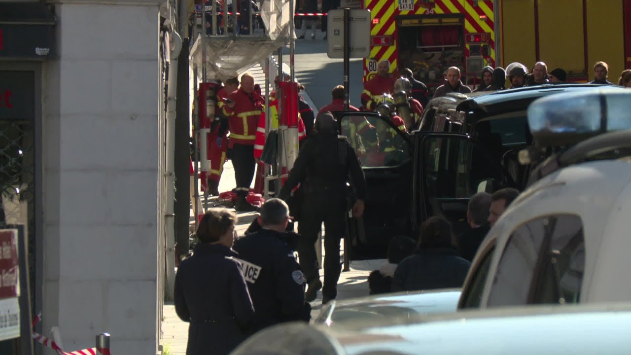 Pau: un homme retranché chez lui