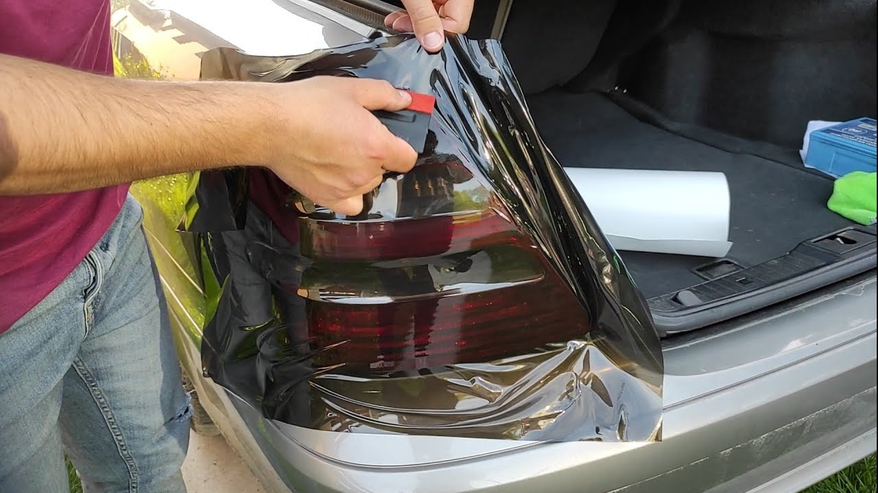 How to: Tint Tail lights with Film (Smoke Tail lights)