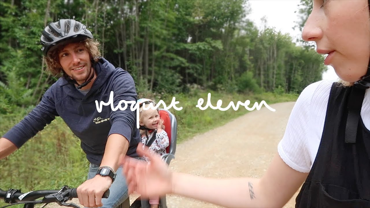 FAMILY BIKE RIDE | VLOGUST