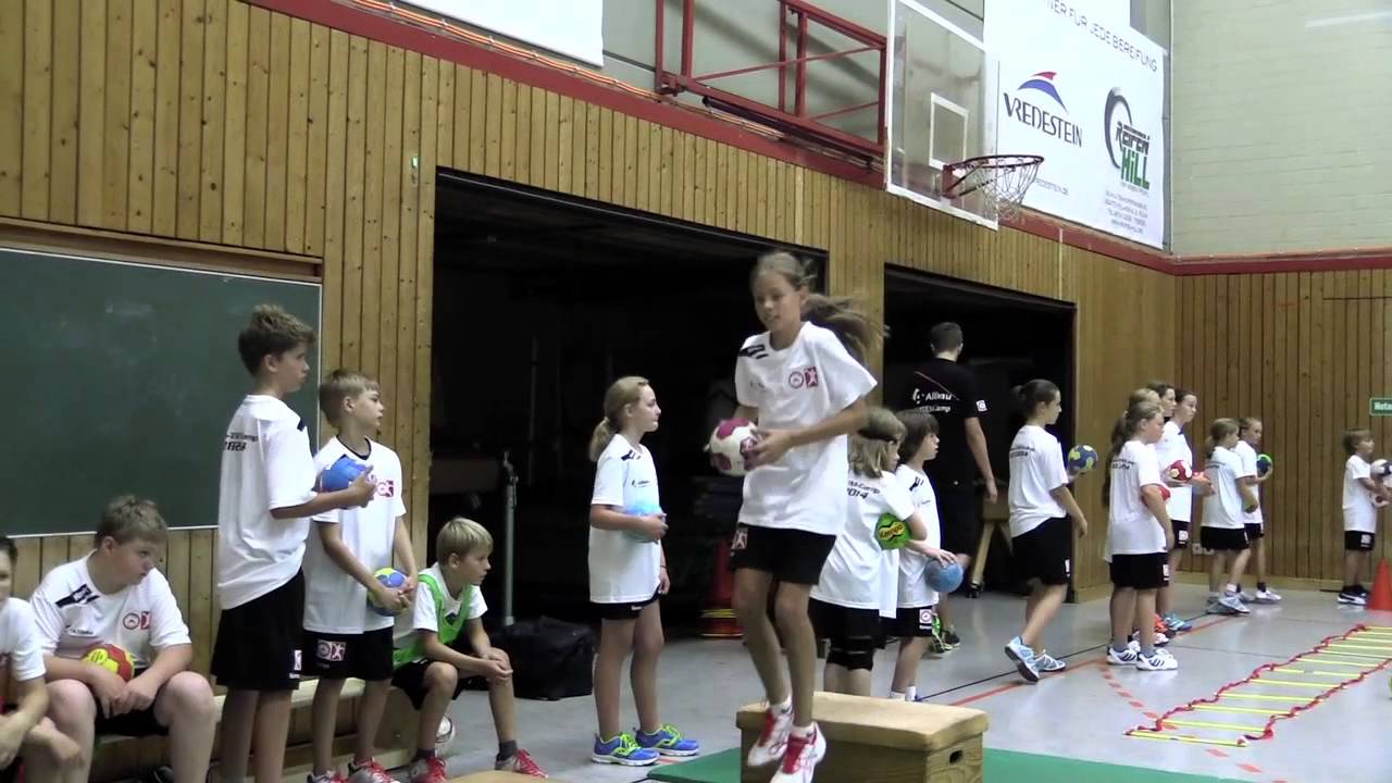 Spielend Handball lernen beim TUSEM