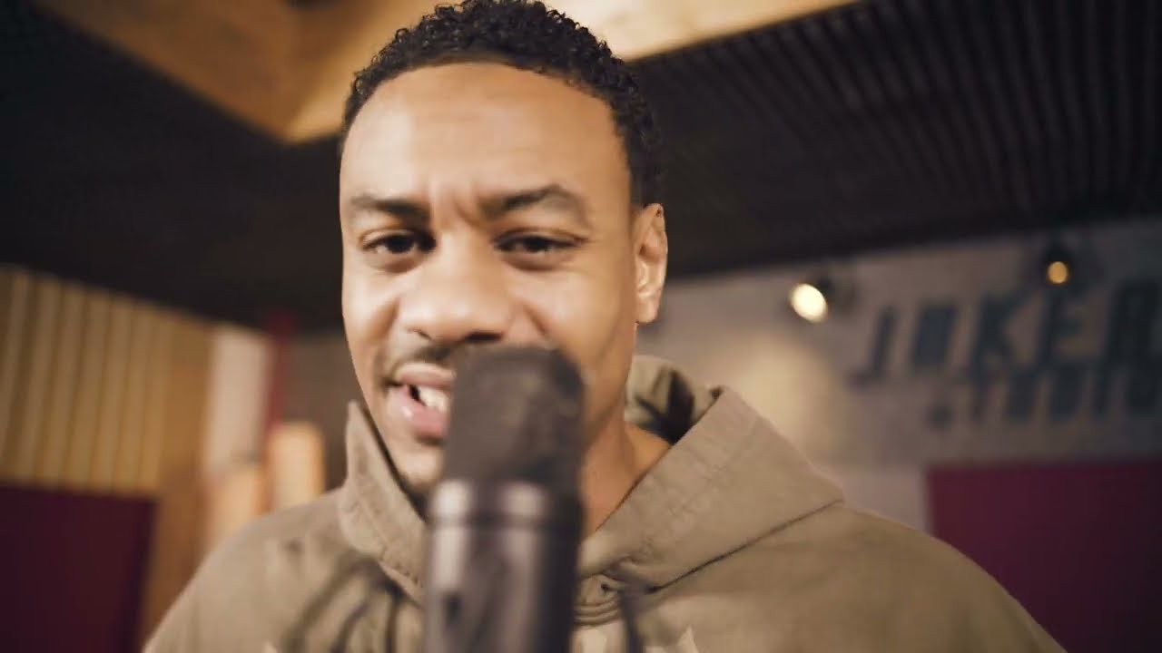 Deli OneFourz Ft Louis Rei (Wstrn) - Leave Me Alone (Produced By Morenight)