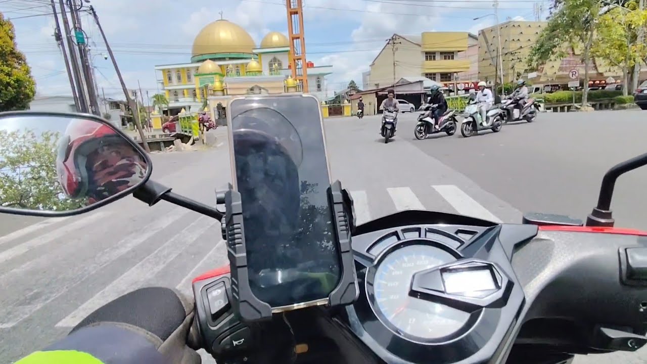 MOTOVLOG PONTIANAK | Riding santuy antar orderan GoFood