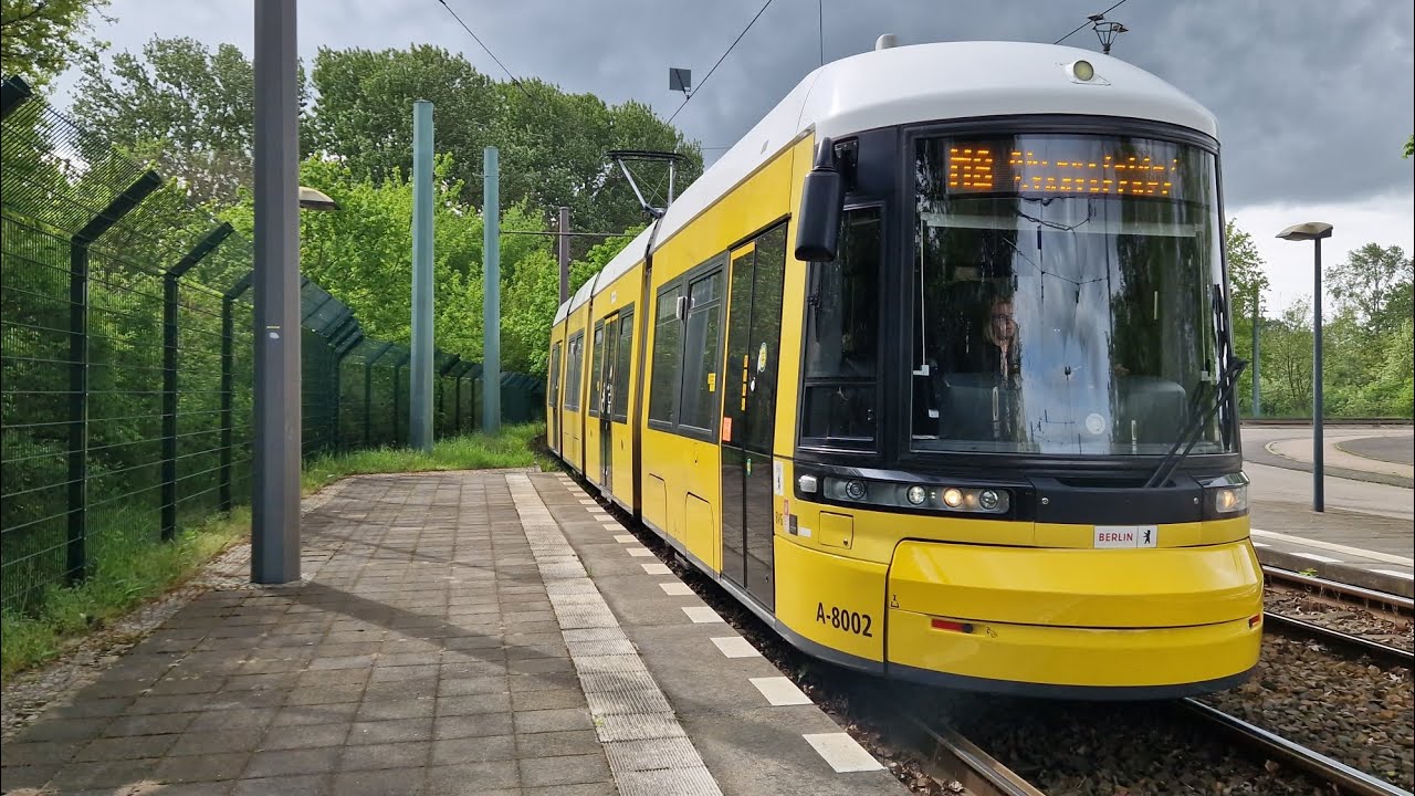 Tram Berlin | Mitfahrt in der M8 von Betriebshof Marzahn bis Ahrensfelde/Stadtgrenze im F8E 8002-B