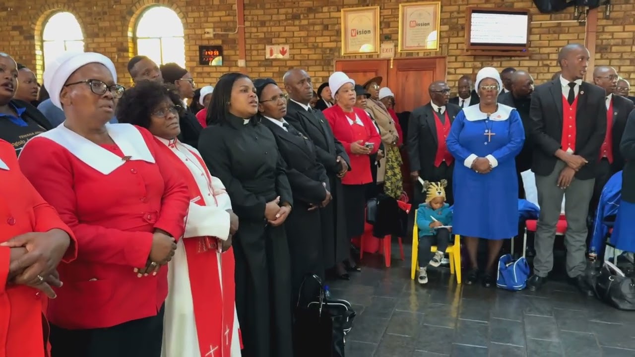 Ke a dumela mo go Modimo rara mothatayotlhe (HD) | Rev Zizile Ntola's Induction Service