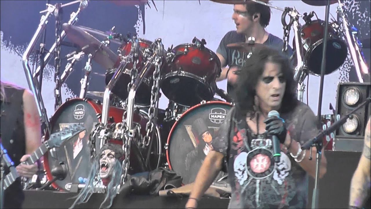 Alice Cooper - He's Back (The Man Behind The Mask) 