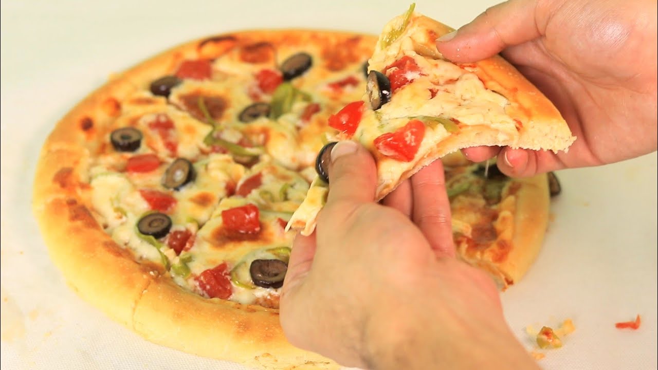 بيتزا هت بكيس خلطة المطعم بالدليل اقسم بالله اي حد شغال في بيتزا هت ياكد ع كلامي