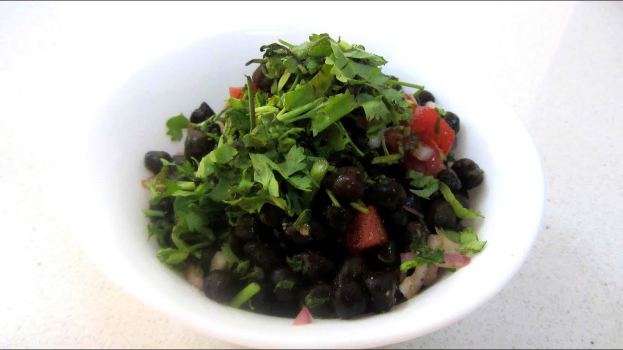 Green Chana Chaat