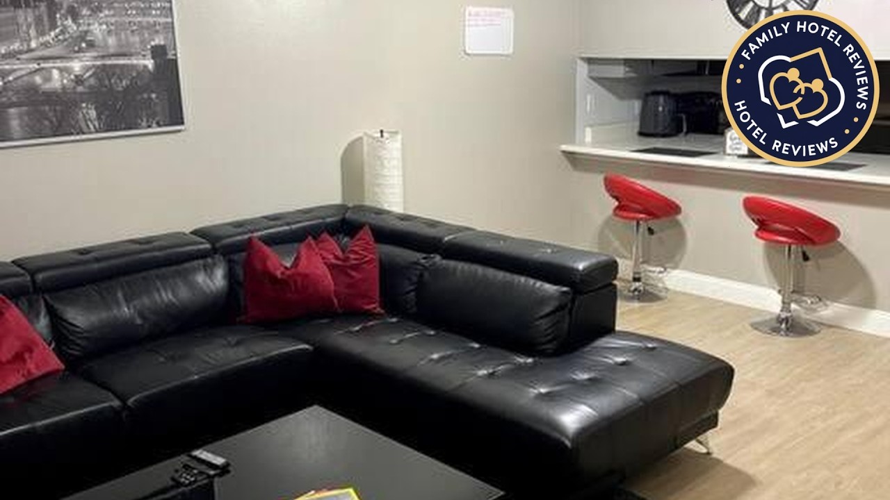 Modern 2 Bedroom Townhome Minutes from the Beach!! | United States ⭐
