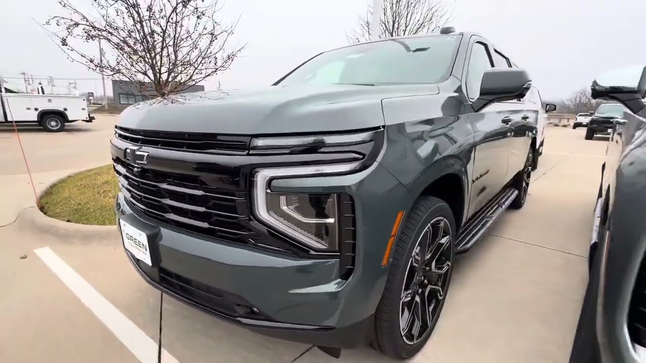 2025 Chevrolet Suburban Cypress Gray