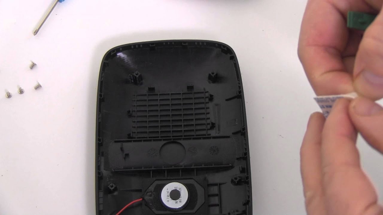 How to Replace Your TomTom GO 50 Battery