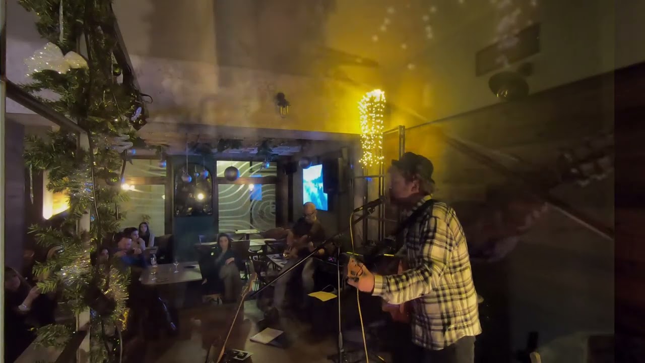 Bob Marley - Redemption Song (Playing for Change Cover)