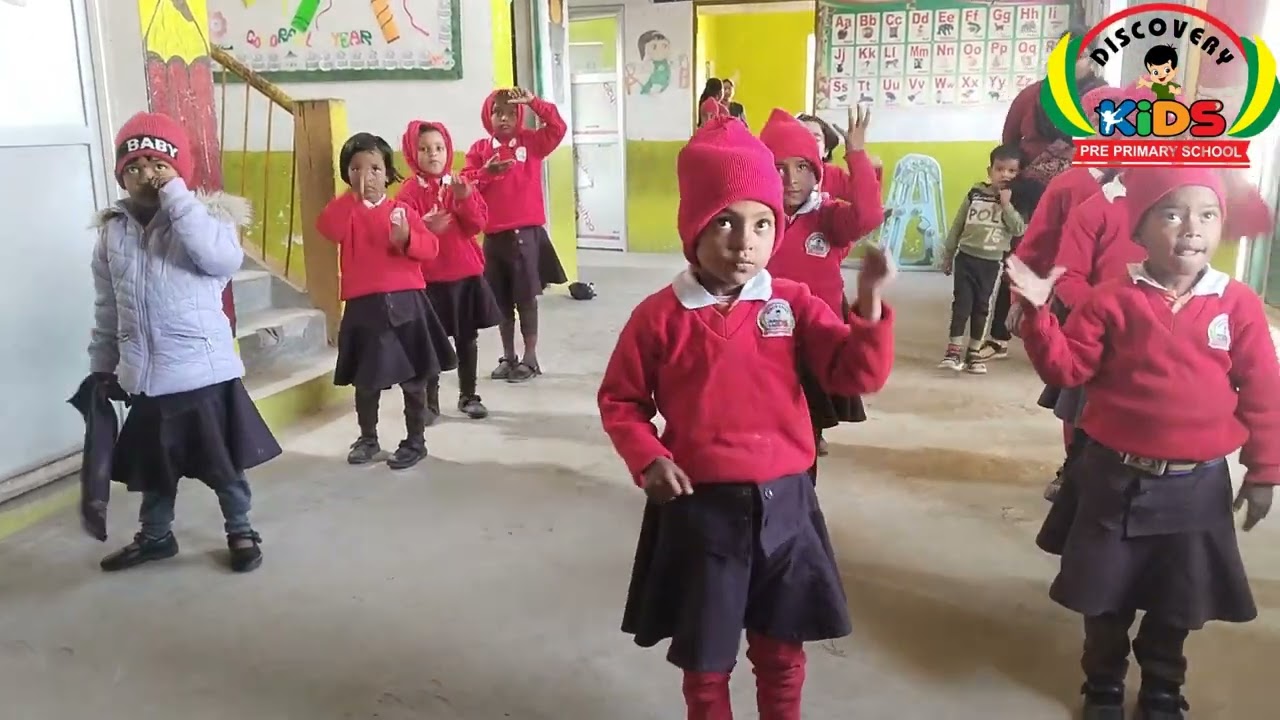 सौगंध मुझे इस मिट्टी की देश नहीं झुकने दूंगा