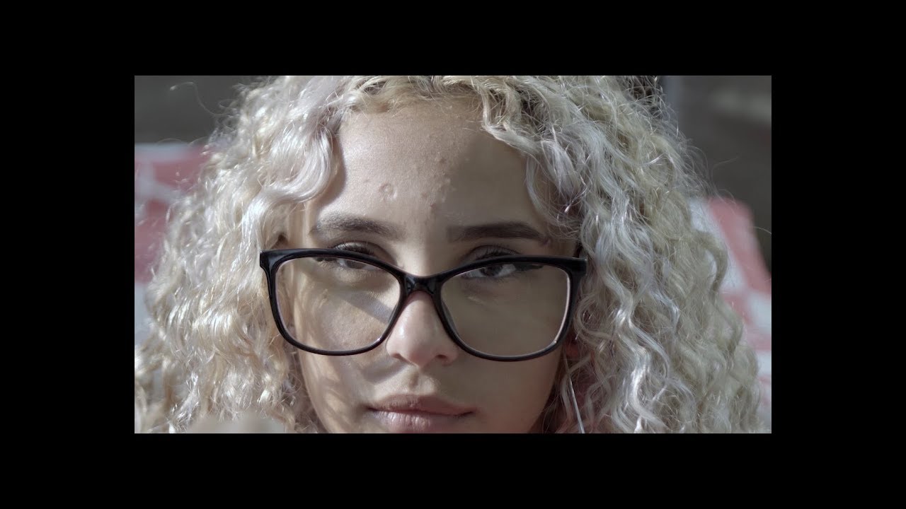 Ghetto ZN part Sant  - Como Falar de Amor?  (Prod. Anubis) Clipe Oficial
