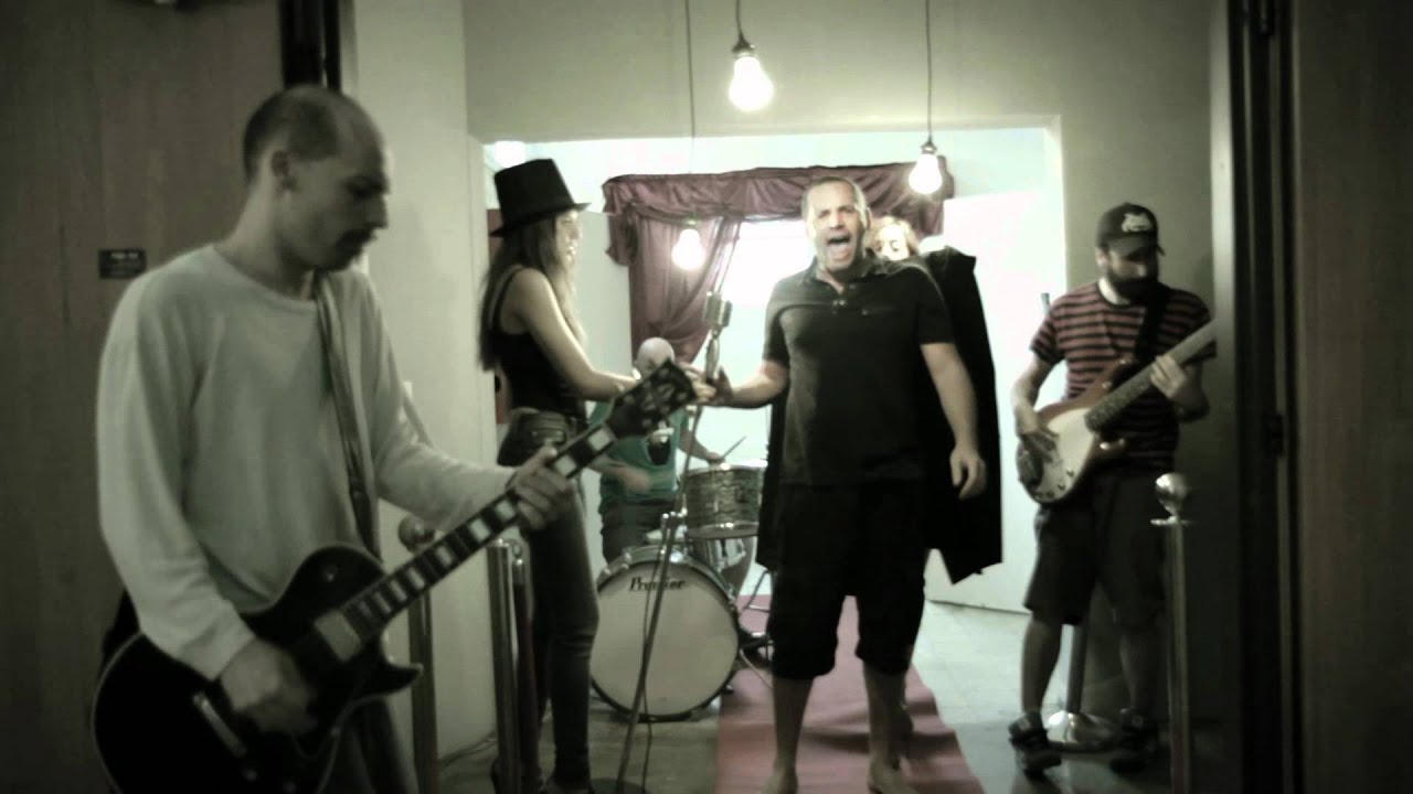 מרסדס בנד - זהות - הקליפ הרשמי