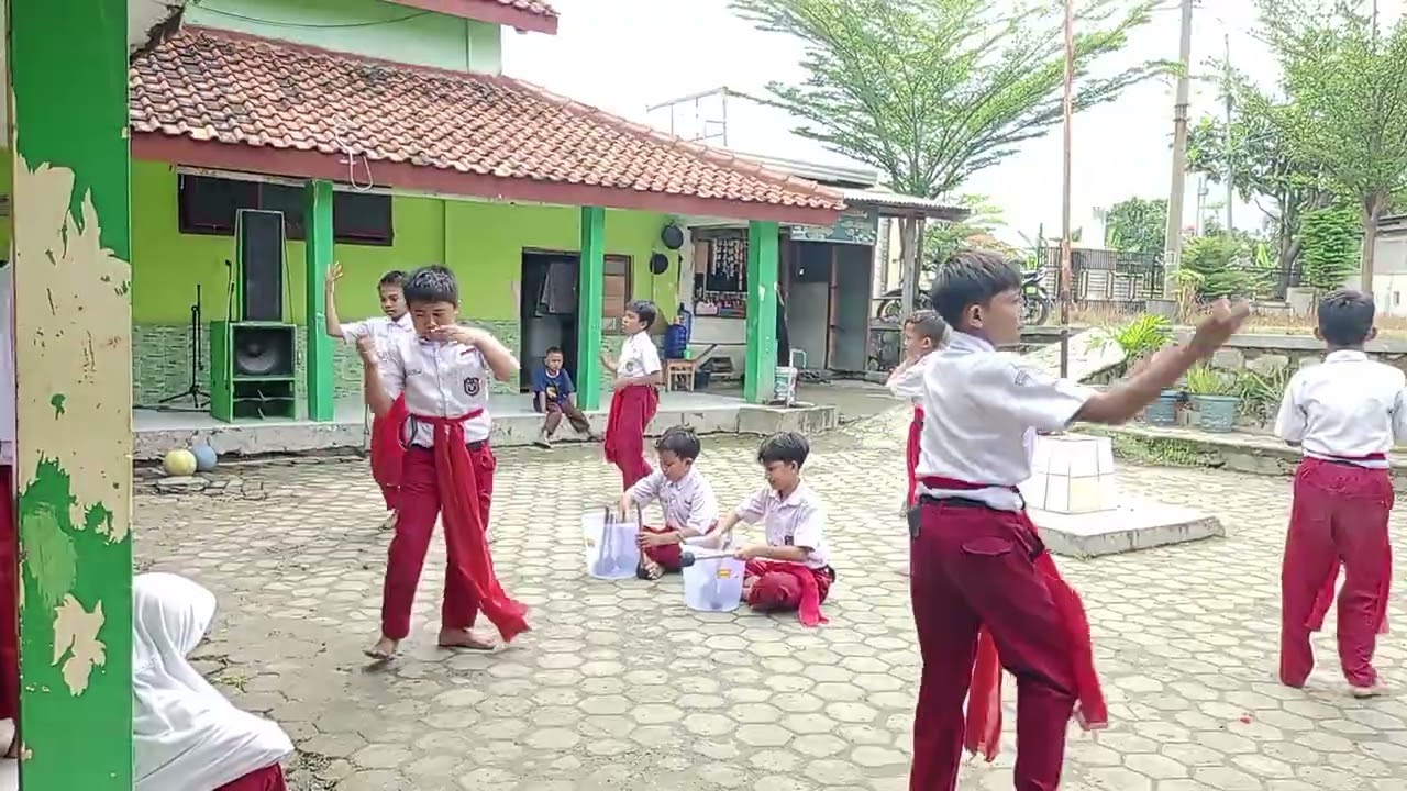 Barung Hijau SDN Karangbale 01 Tergiat 1 LKS tingkat kecamatan 2026 part 4
