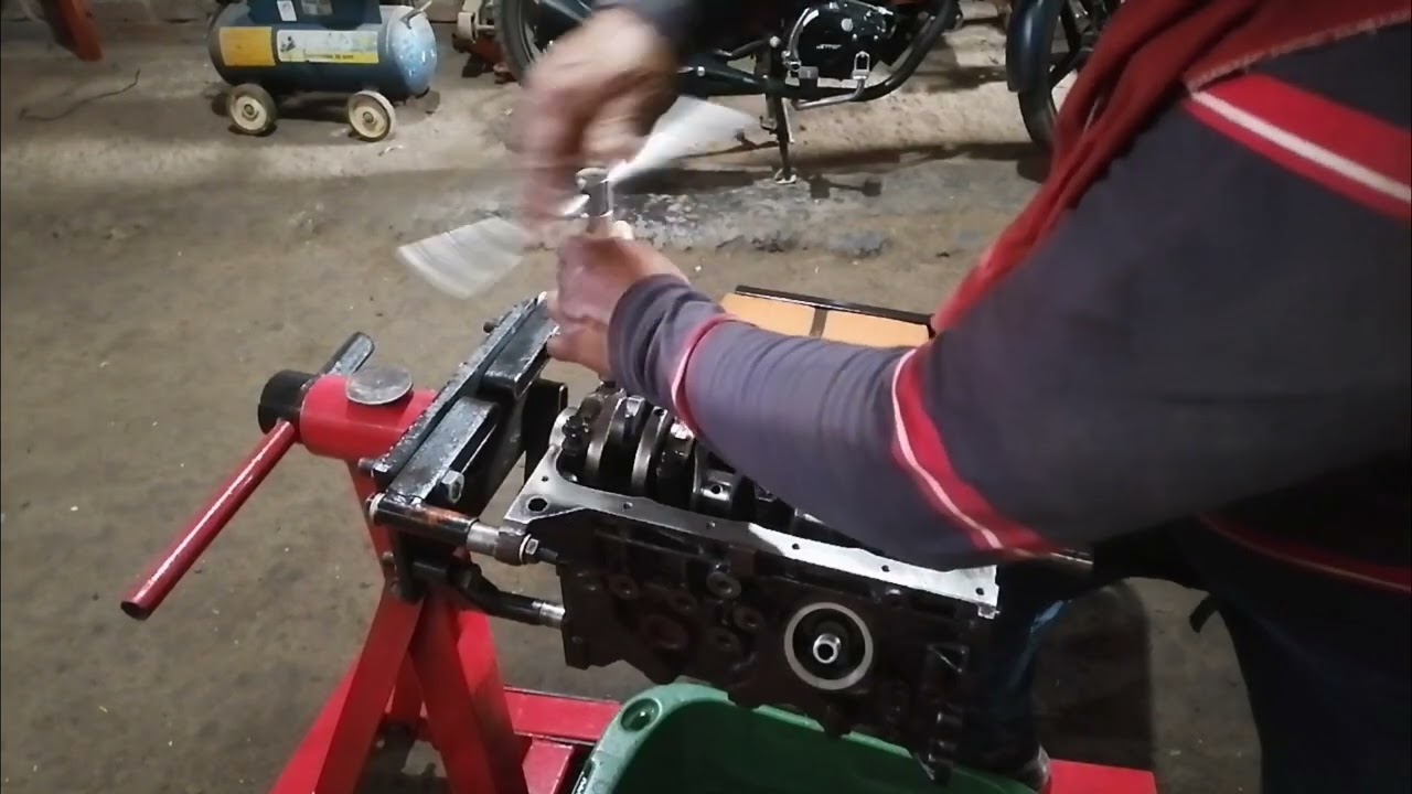 Armado de motor Chevrolet N300 ajuste y torque biela y bancada 