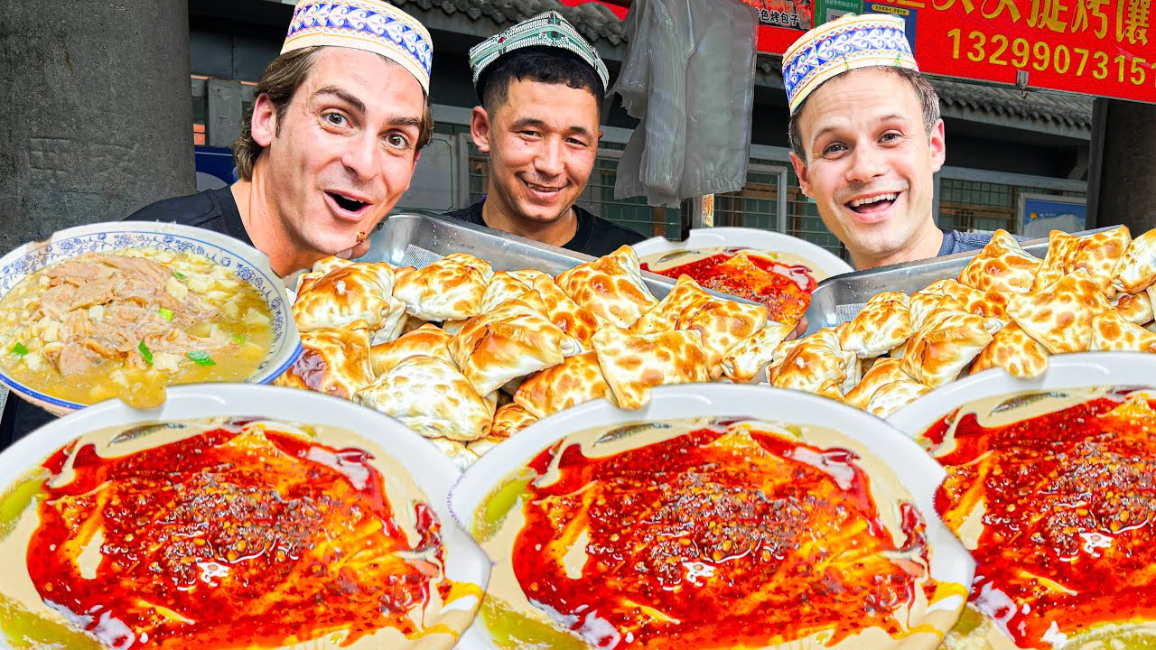 I tried Chinese Street Food in Xi'an, China!