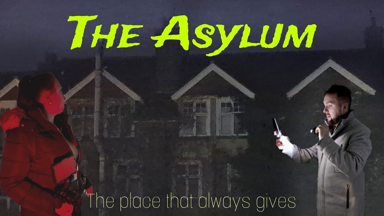 MENTAL ASYLUM! THE PLACE THAT NEVER SLEEPS.... SO SCARED