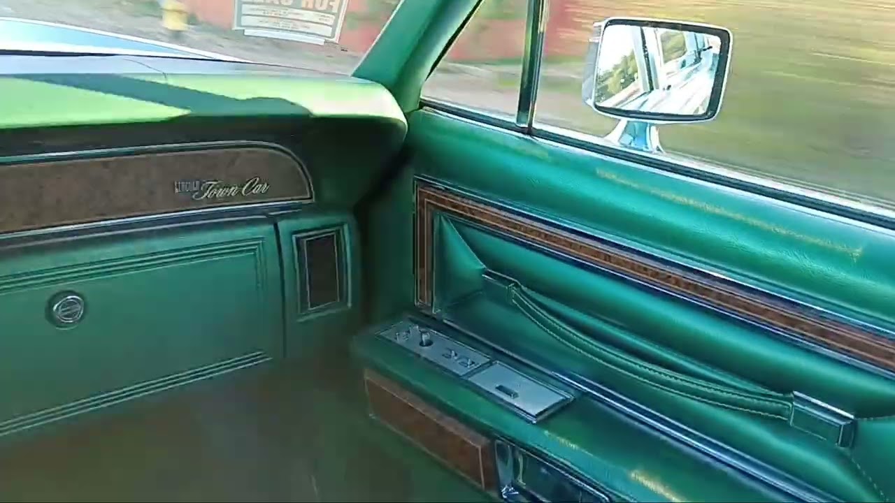 (PT3/3) 1975 Lincoln Continental Town Car (Drive)