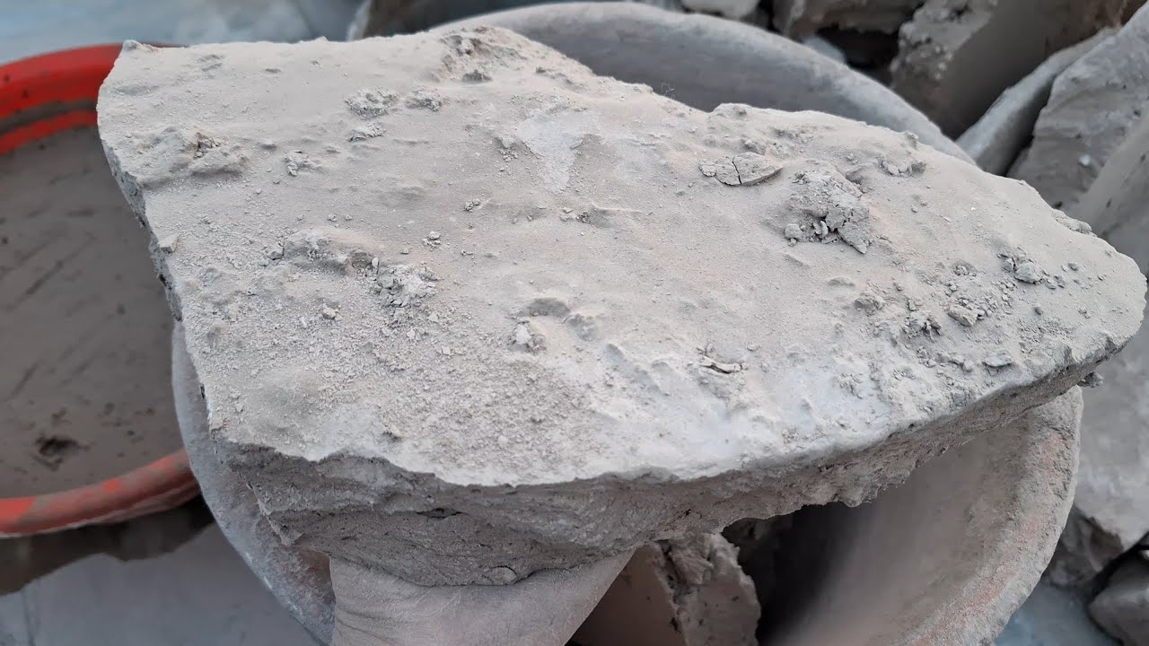 New video 9 dirt dry clay pot crumbling satisfying