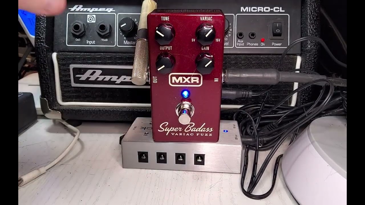 MXR M236 Super Badass Variac Fuzz