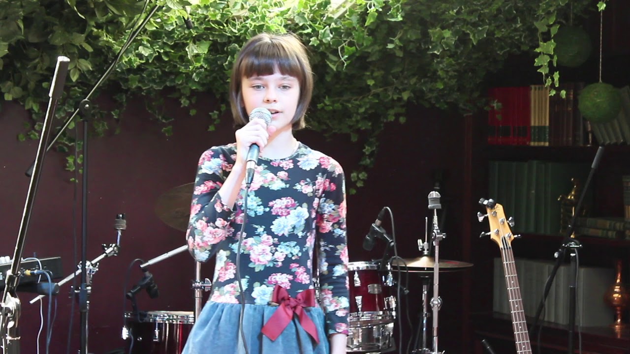 Ученица школы музыки Place des Arts Александра Богданова