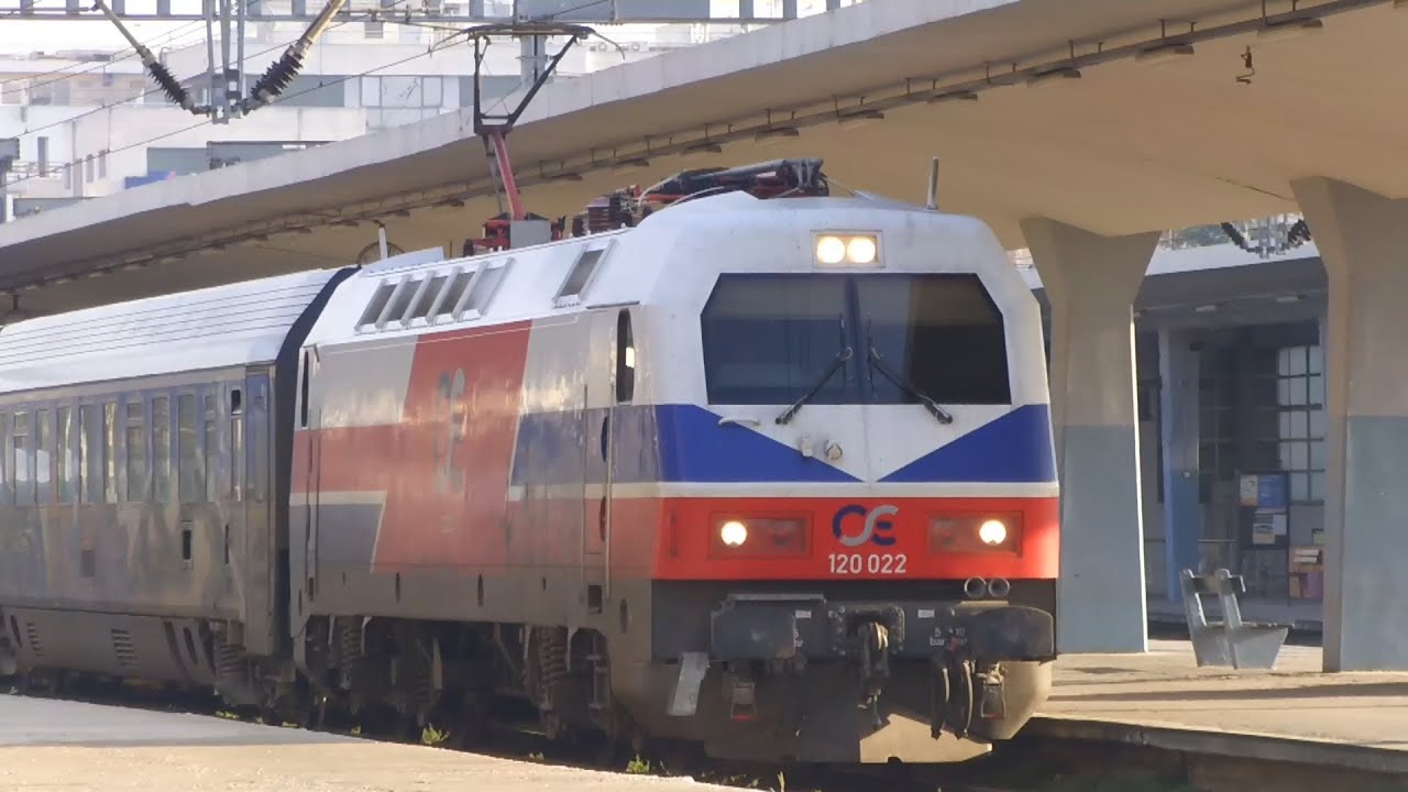Train-Spotting at Thessaloniki new railway station (20/12/2013).