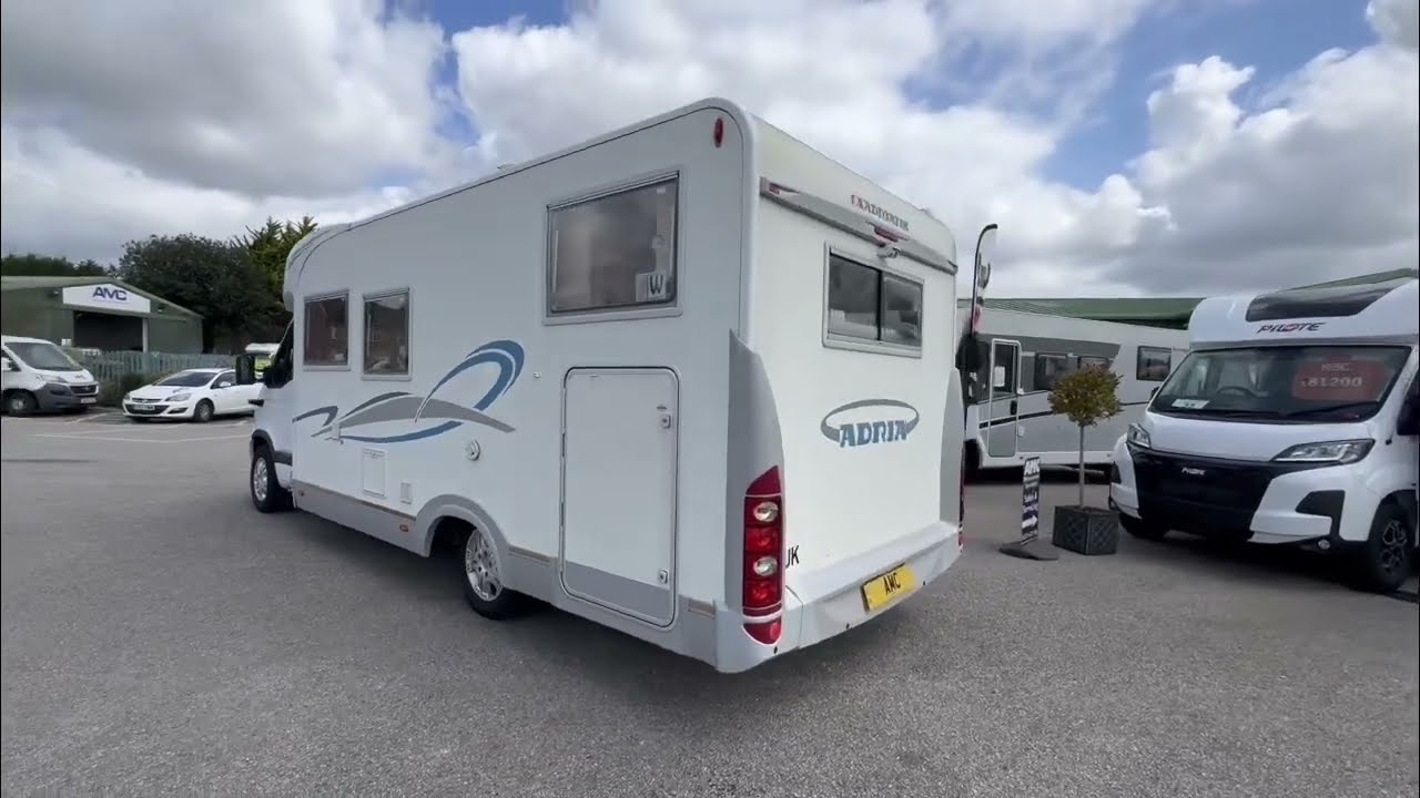 2009 Adria Izola S687 SPG