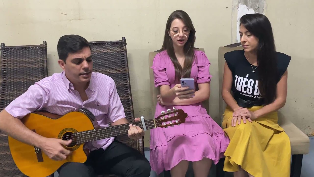 Hino 15. Ó alma que choras. Tia Ester Alcântara e André Alcântara