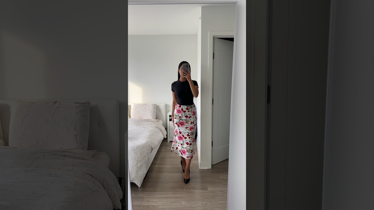 Simple elastic waistband skirt #shorts #sewing #diyfashion