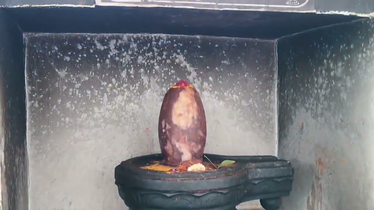 శివరాత్రి ఈ దేవాలయం లో శివుడికి నీటితో అభిషేకం చేస్తే చాలు సకల పాపాలు తొలిగిపోతాయి 🕉️🕉️🕉️🕉️🕉️