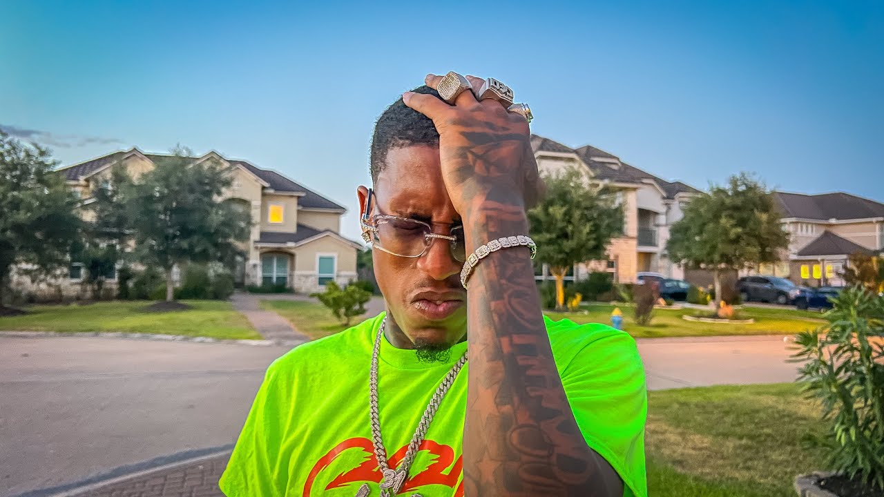 SOMEONE STOLE MY HELLCAT !