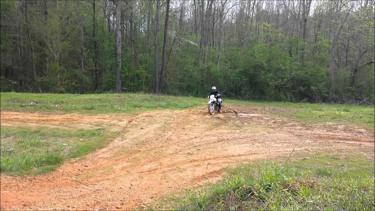 2004 Yamaha XT 225 and 2007 DRZ 400 Dual Sport Riding / River Crossing / Jumps