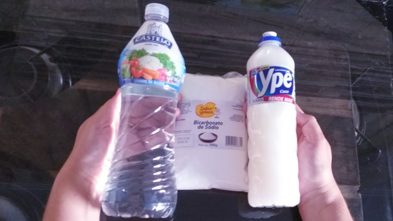 MISTUREI VINAGRE, DETERGENTE E BICARBONATO!!! ME SURPREENDI COM ESSE RESULTADO PERFEITO.