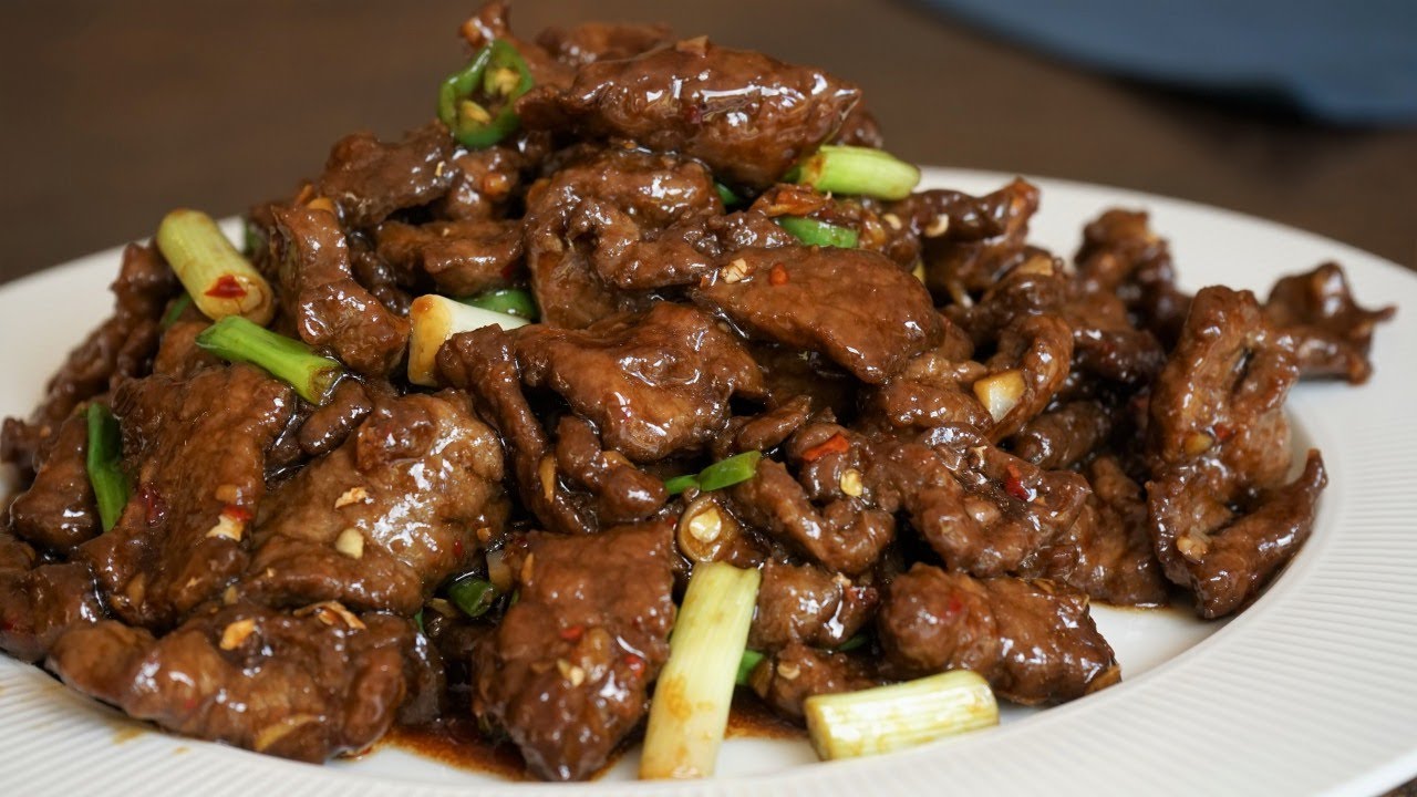 Carne de res Mongoliana - Cooking with Morgane