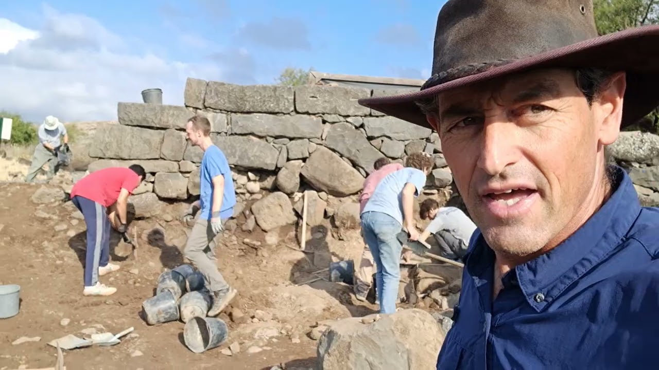 The unity created by the excavation!