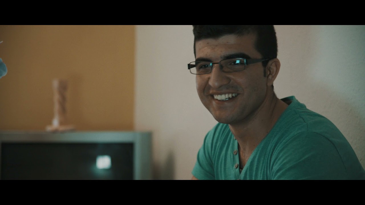 AHMED - Neustart in der WG-Familie