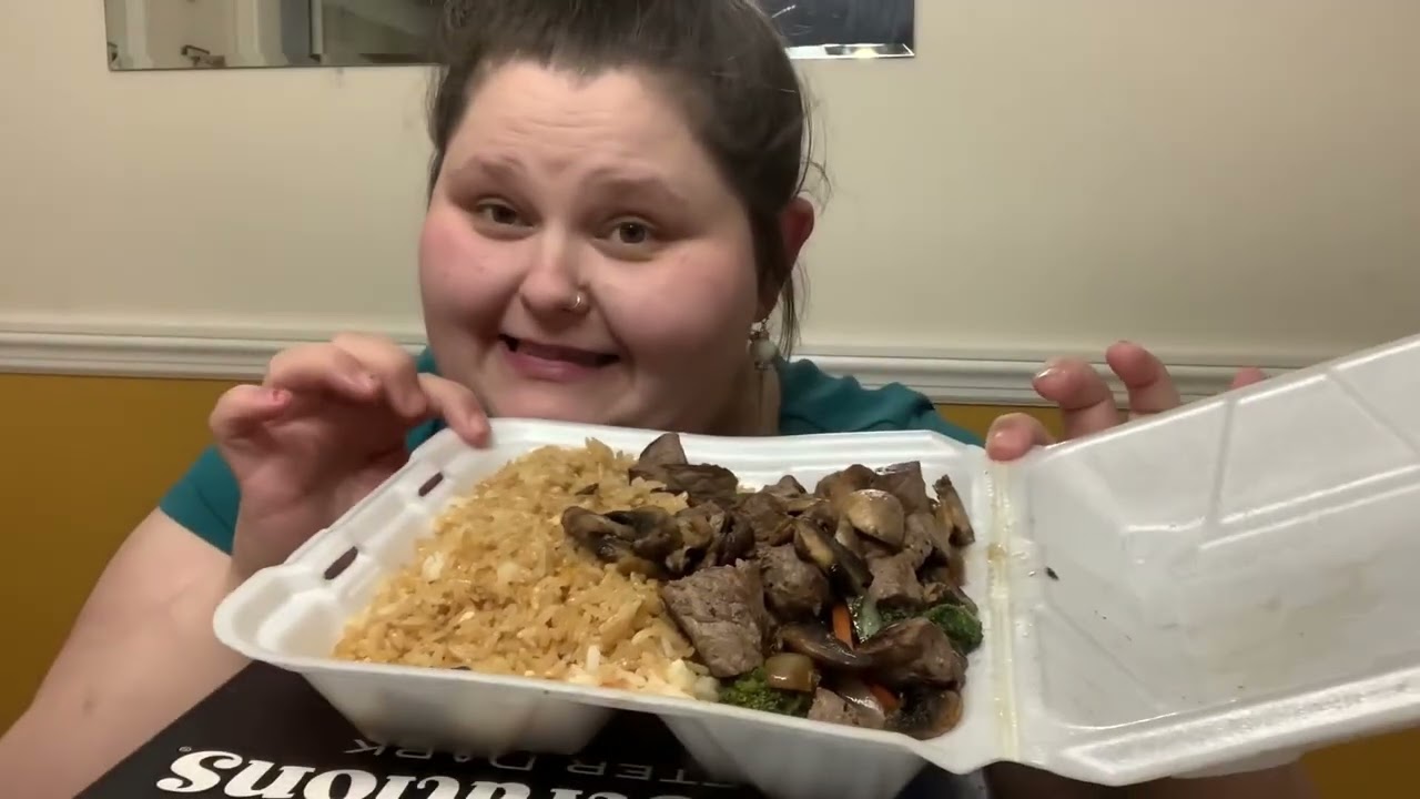 Amberlynn Reid Eating Fast Food Multiple times a day Compilation #amberlynnreidfood