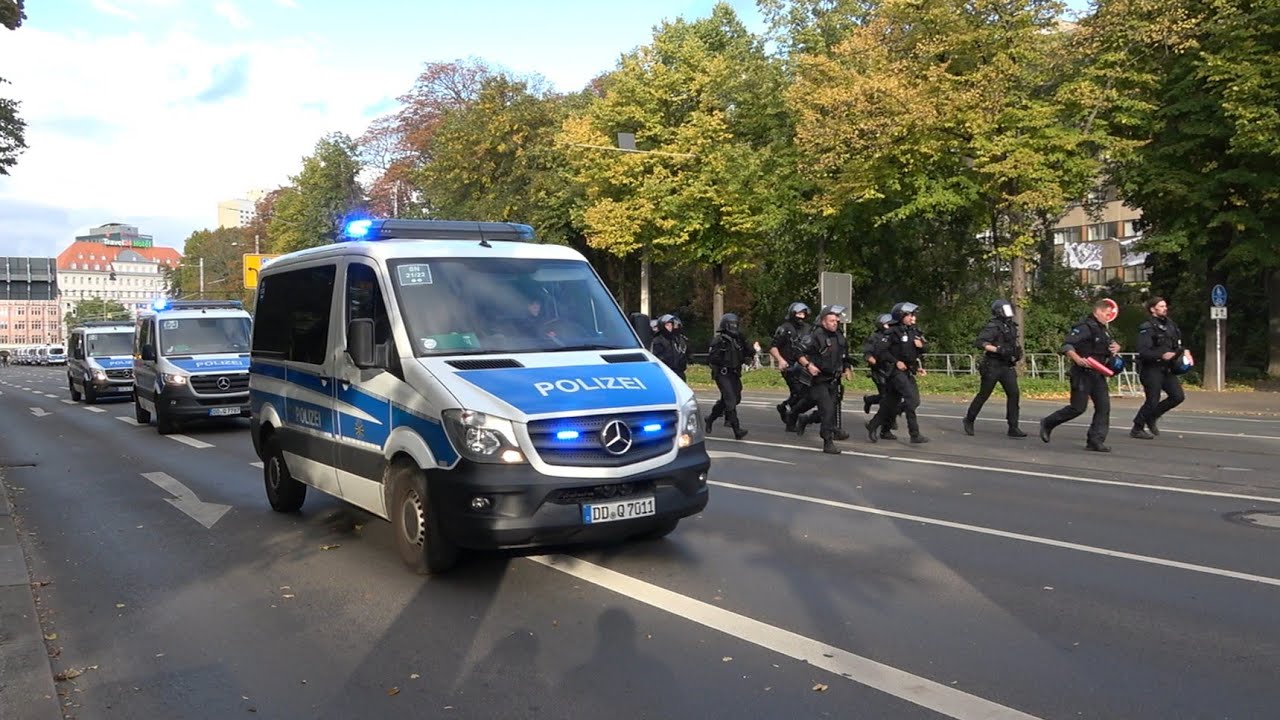 [Tag der Deutschen Einheit in Leipzig] Einsatzfahrten Bereitschaftspolizei Sachsen und Berlin