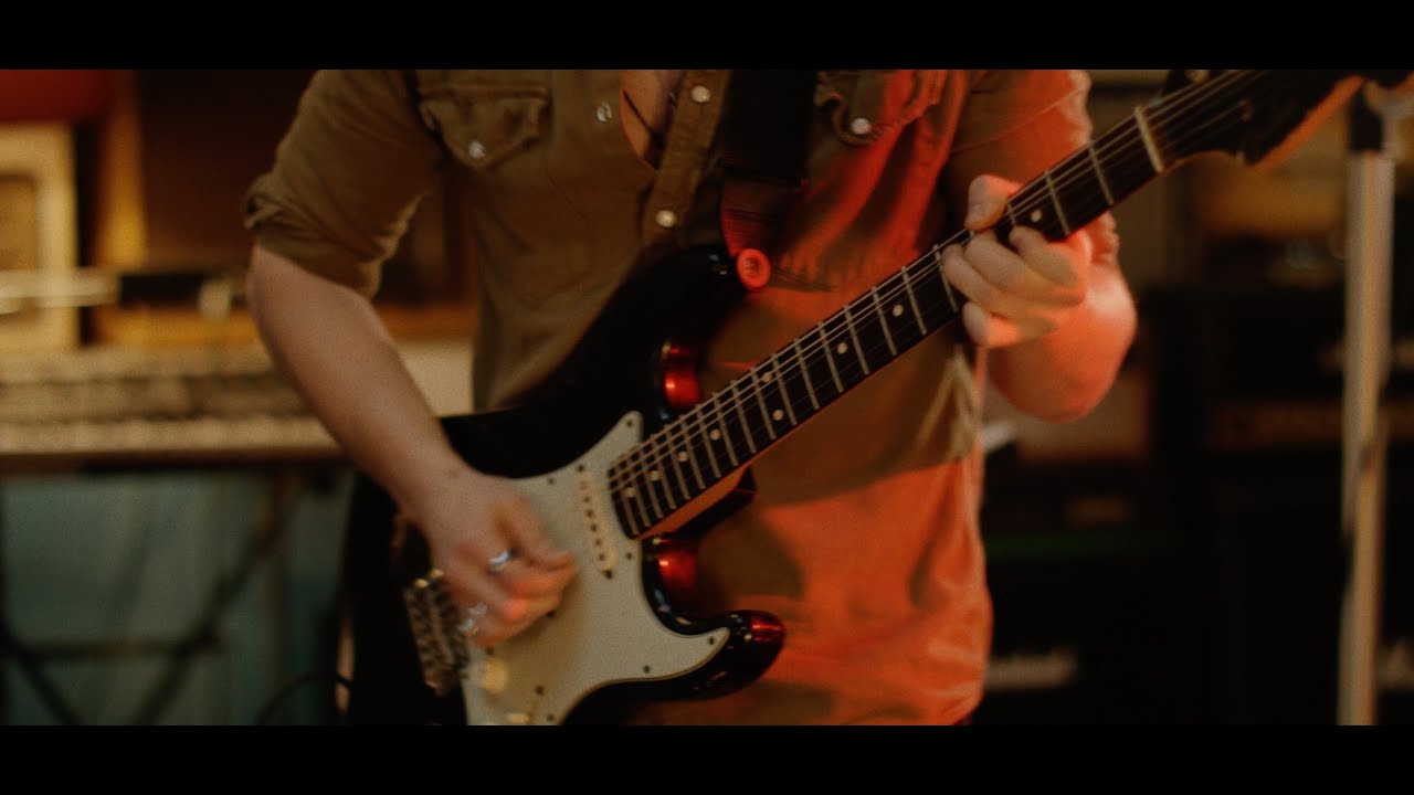 Tim Gerard - Amber Light  (Live at Pool Studios)