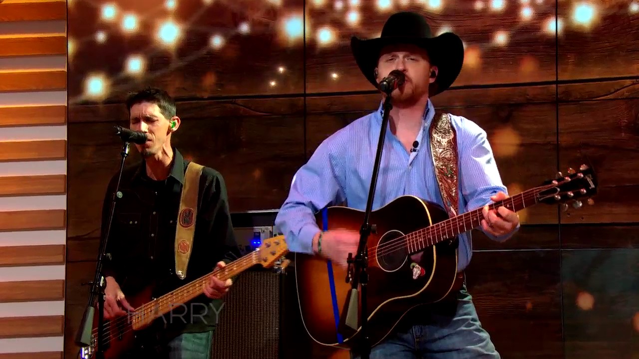 Cody Johnson - With You I Am (Live Performance on HarryTV)