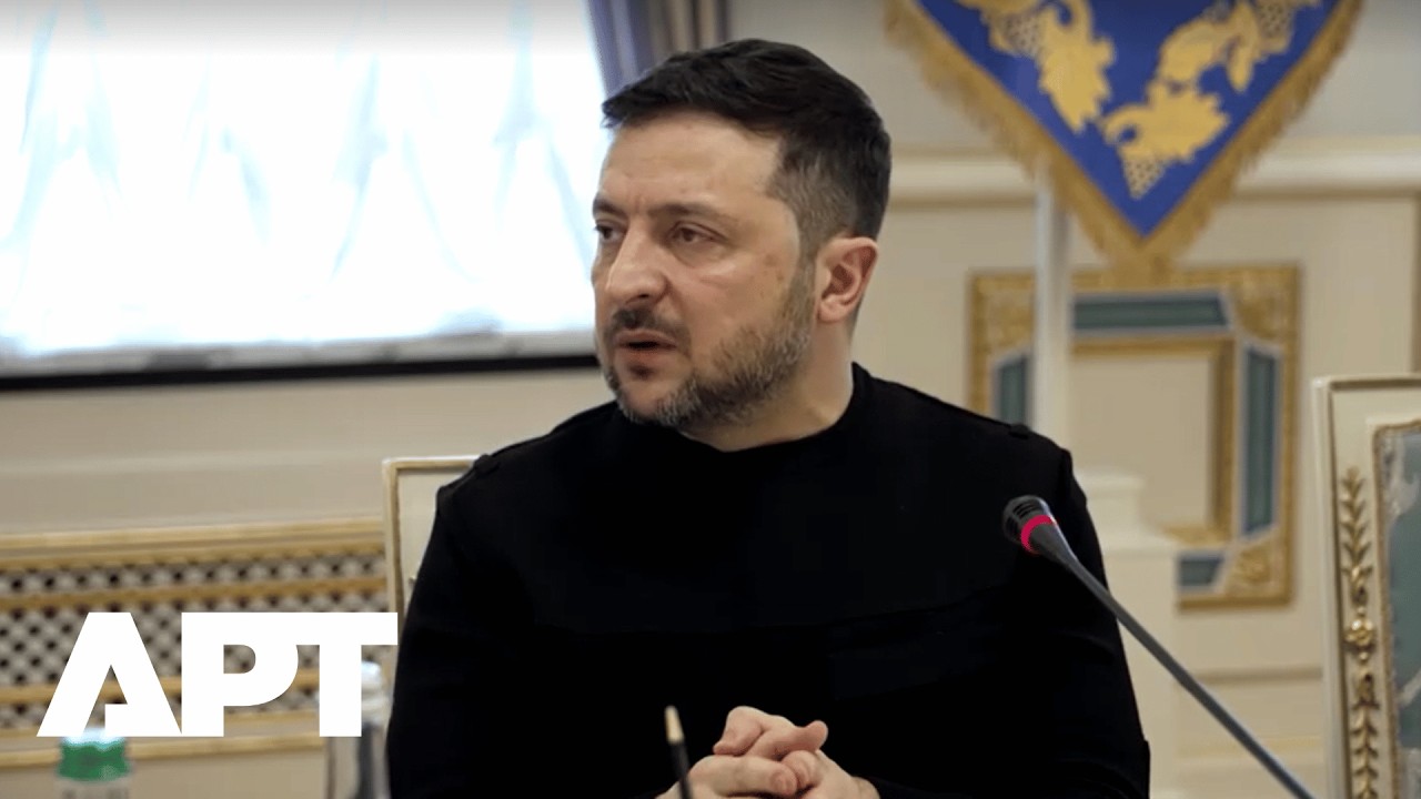 СМОТРИТЕ | Зеленский угрожает Орбану, поскольку Венгрия блокирует военную помощь ЕС Украине в раз...