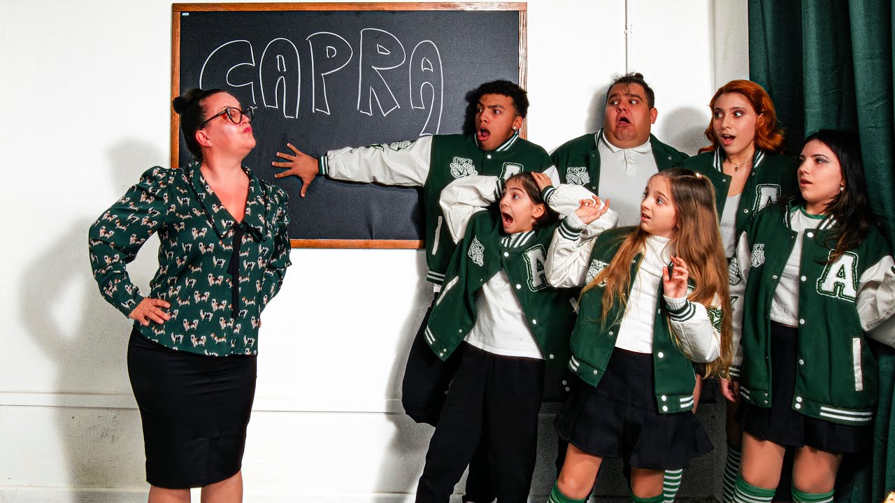 CHI HA DETTO professoressa CAPRA? SEVERO COLLEGIO DI DANZA (Ep.2) #Amelitvit #CollegioDiDanza #su