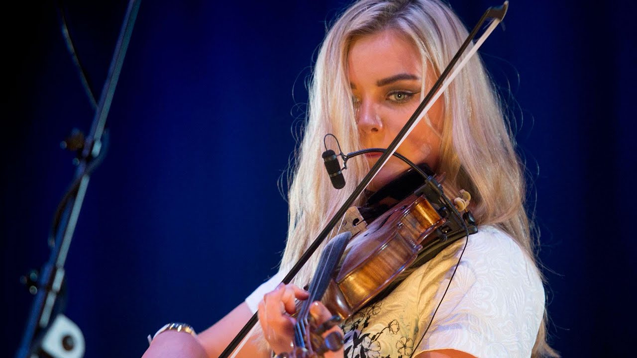 Hannah MacRae - BBC Radio Scotland Young Trad Finalist