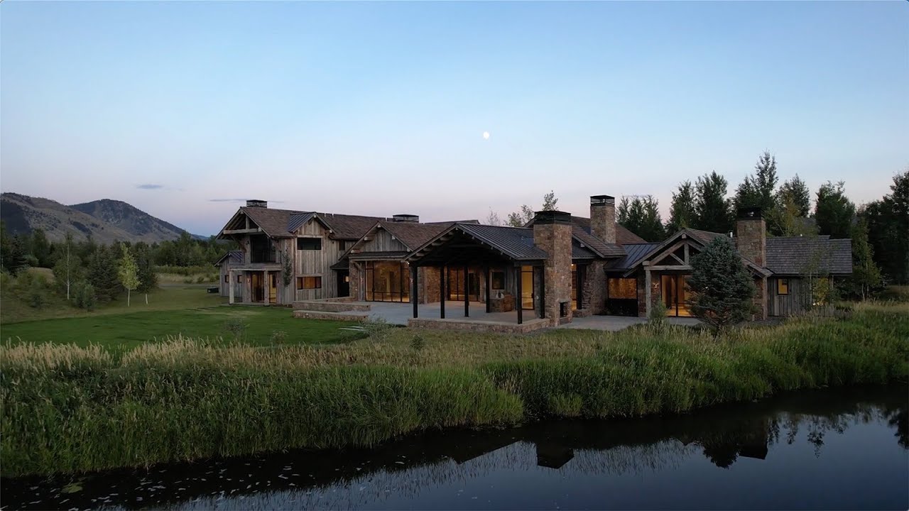 Mirror Pond in 3 Creek Ranch