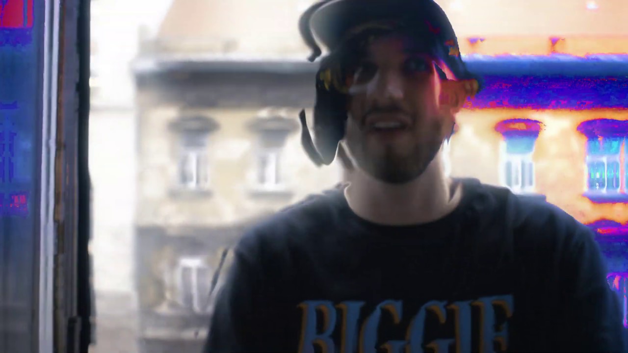 XOMOR - F&Eacute;LK&Eacute;SZEN (Dir by WOLFSHOOT)